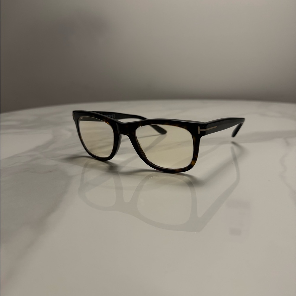 Tom Ford Glasses Frame Model: Leo TF336